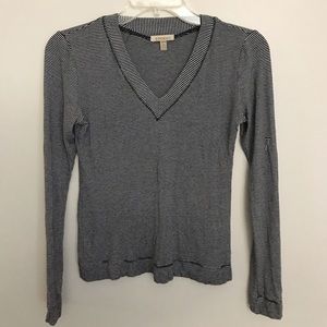 Bordeaux black/white shirt